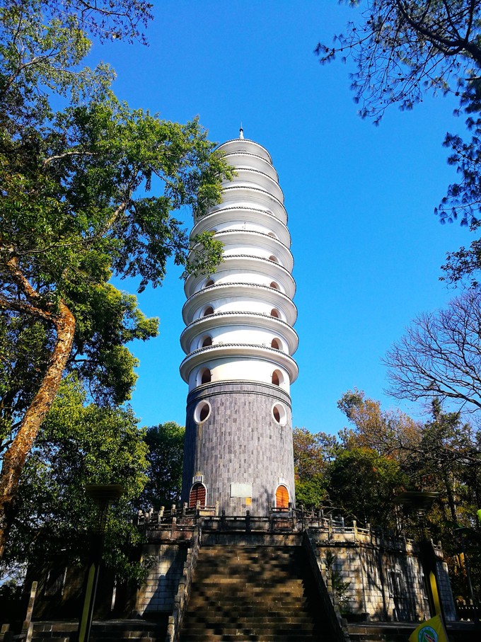 来凤山丨既是腾冲制高点,也是抗日作战遗址-腾冲旅游攻略_腾冲旅游必